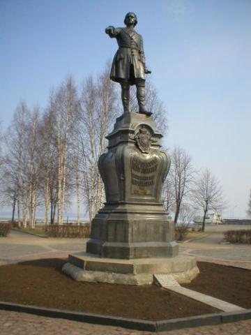 Петрозаводск - памник Петру I