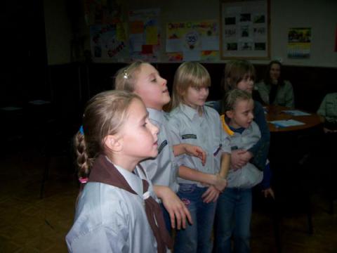 Белочки переживают