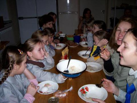 белочки в столовой 2