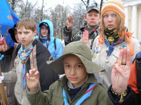 Парад и праздничный бивуак в Павловске 18