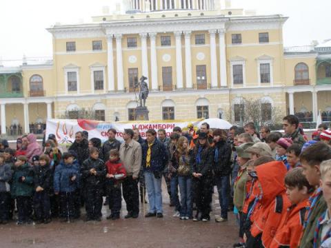 Парад и праздничный бивуак в Павловске 43