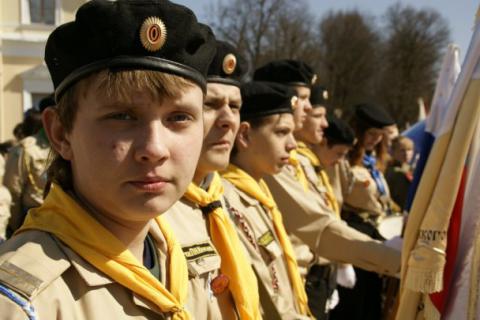 Добровольцы НОРД "Русь" на праздничном параде в Павловске 24