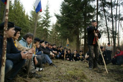 Добровольцы НОРД "Русь" на бивуаке в Пушкине 1